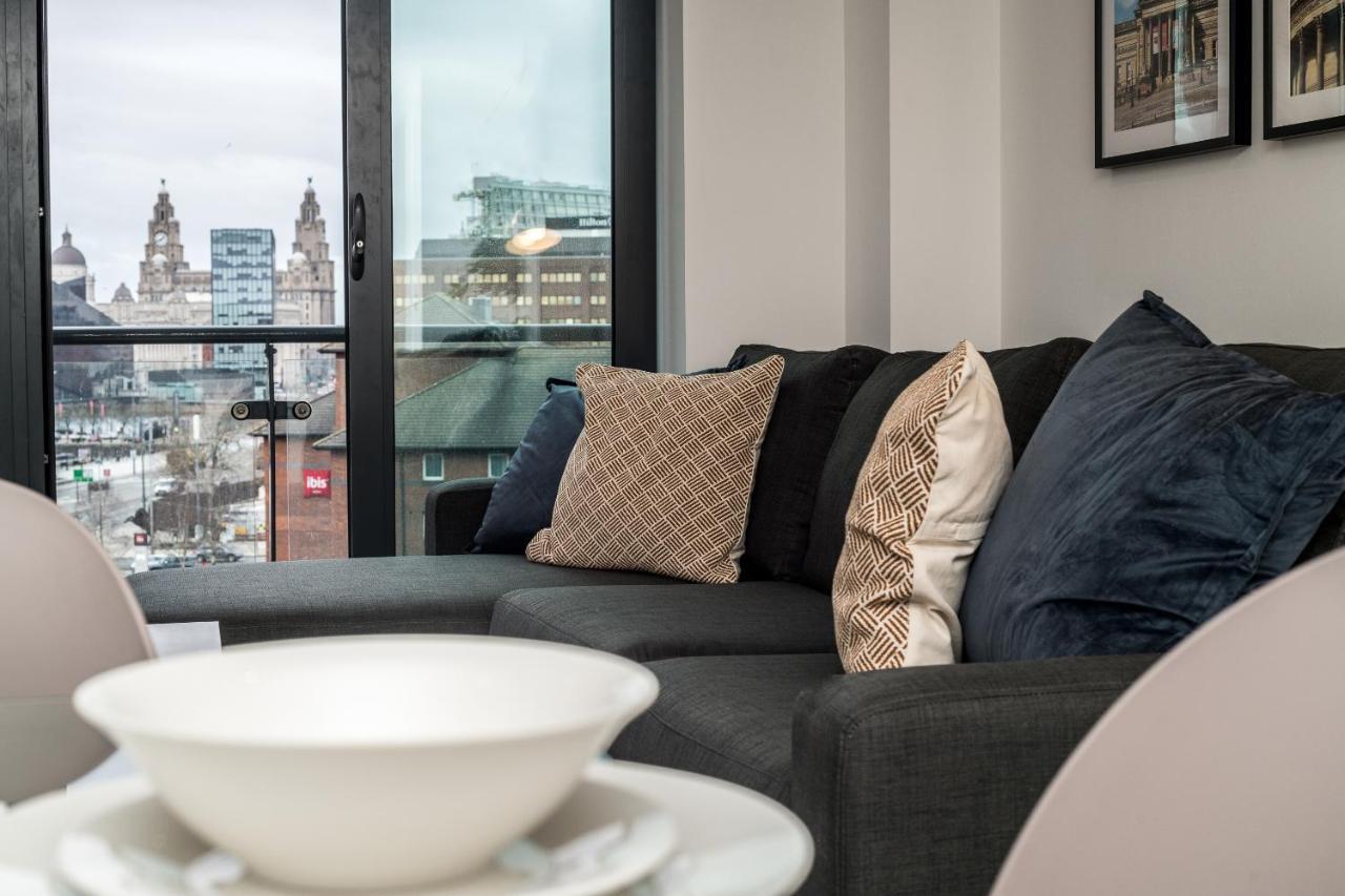 Host Apartments - Contemporary 3 Bed Apt With Balcony - Perfect For Long Stays Liverpool Buitenkant foto