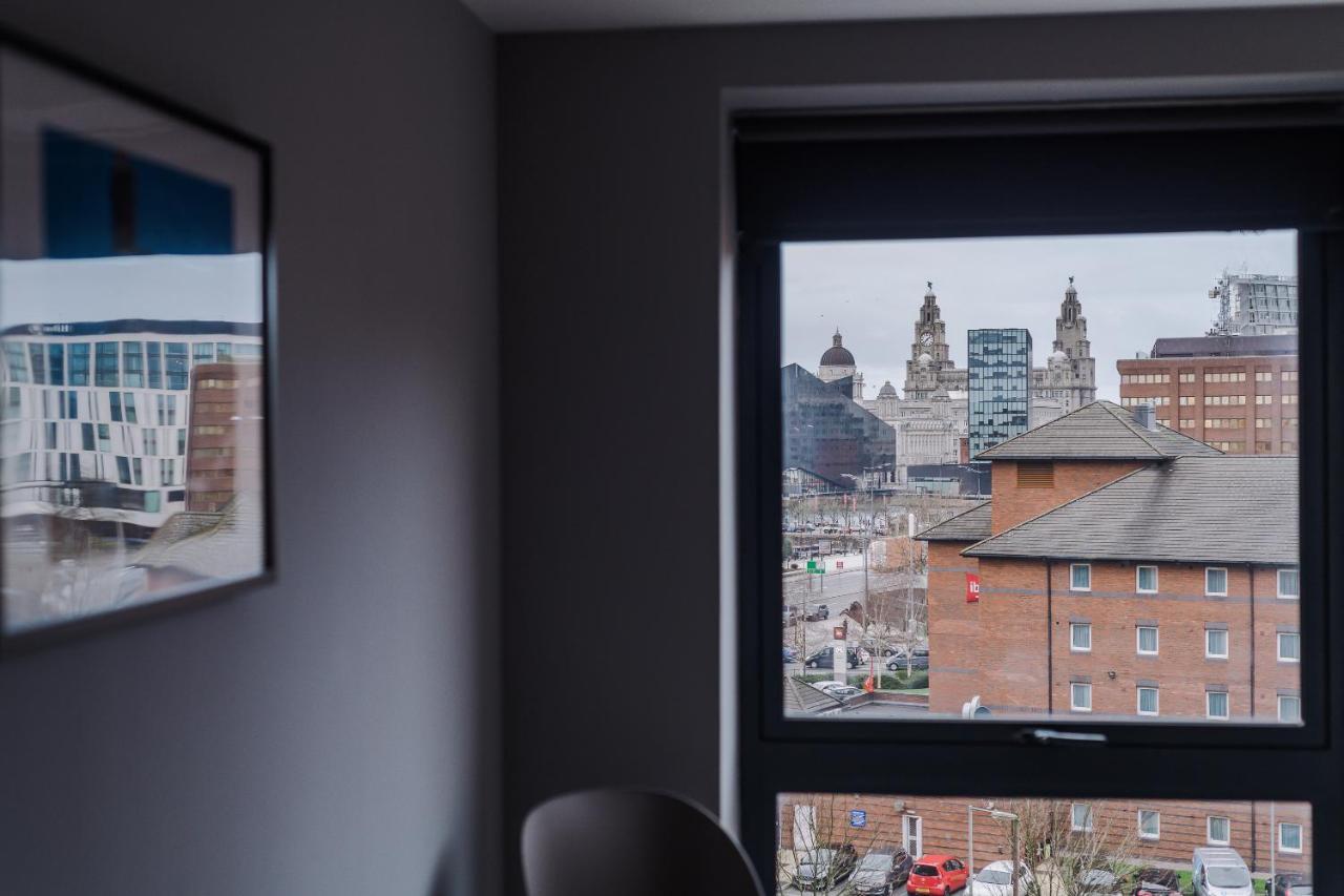 Host Apartments - Contemporary 3 Bed Apt With Balcony - Perfect For Long Stays Liverpool Buitenkant foto