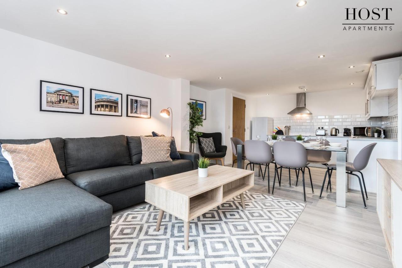 Host Apartments - Contemporary 3 Bed Apt With Balcony - Perfect For Long Stays Liverpool Buitenkant foto